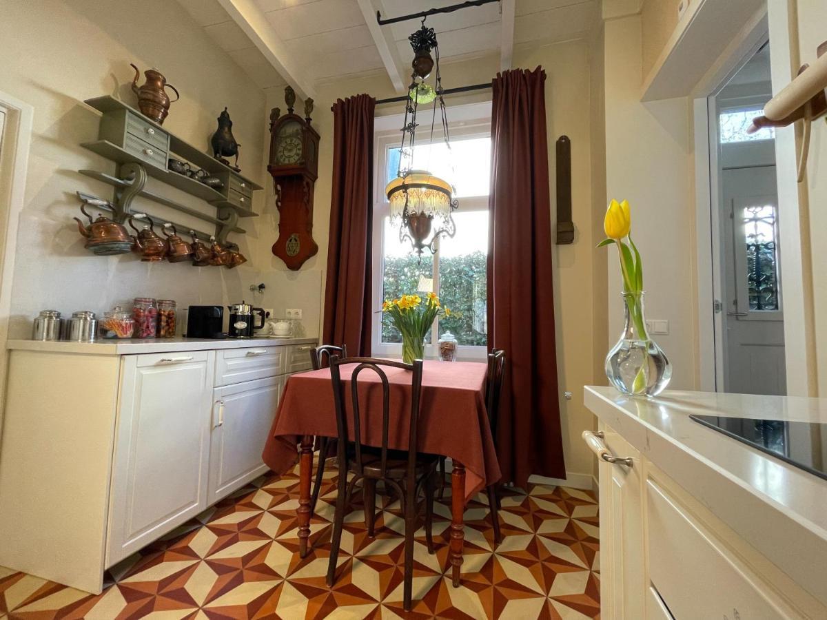 Bnb 'T Ambacht - Boutique Hotel Hendrik-Ido-Ambacht 外观 照片